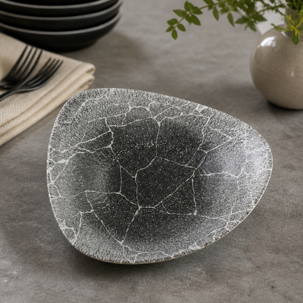 Commercial Kintsugi Triangle Bowls 235mm 0.6 Ltr 12 Pack