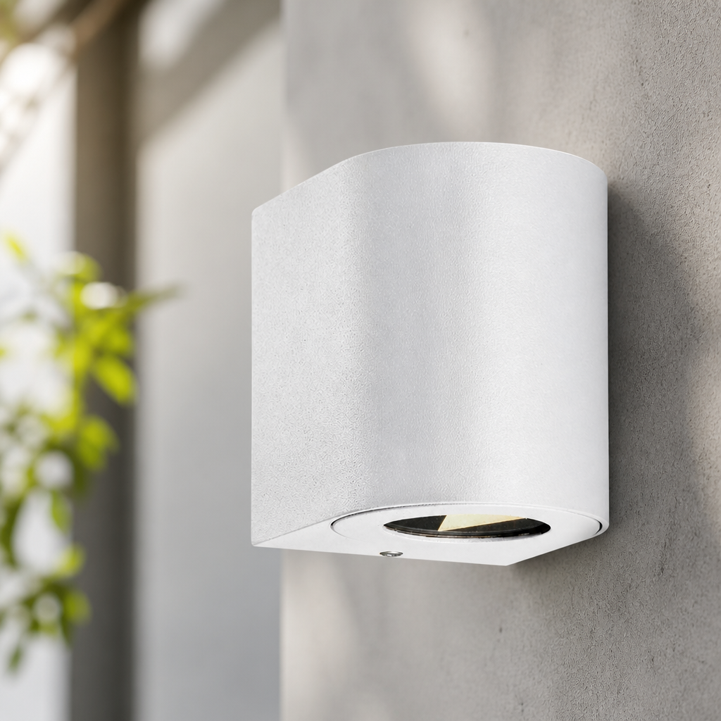 Outdoor Wall Light Rated for Driveways and Patios