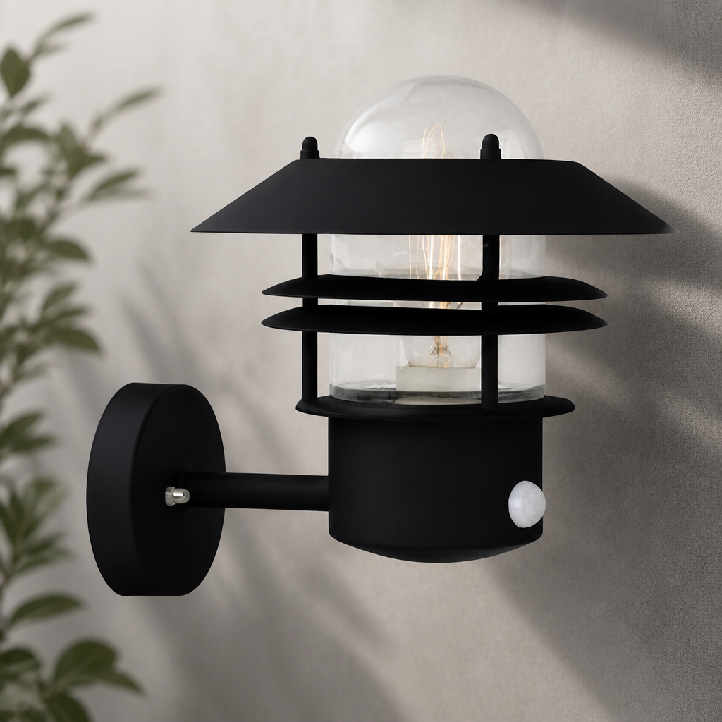 Outdoor Wall Light 230mm Black Sensor for Commercial Use