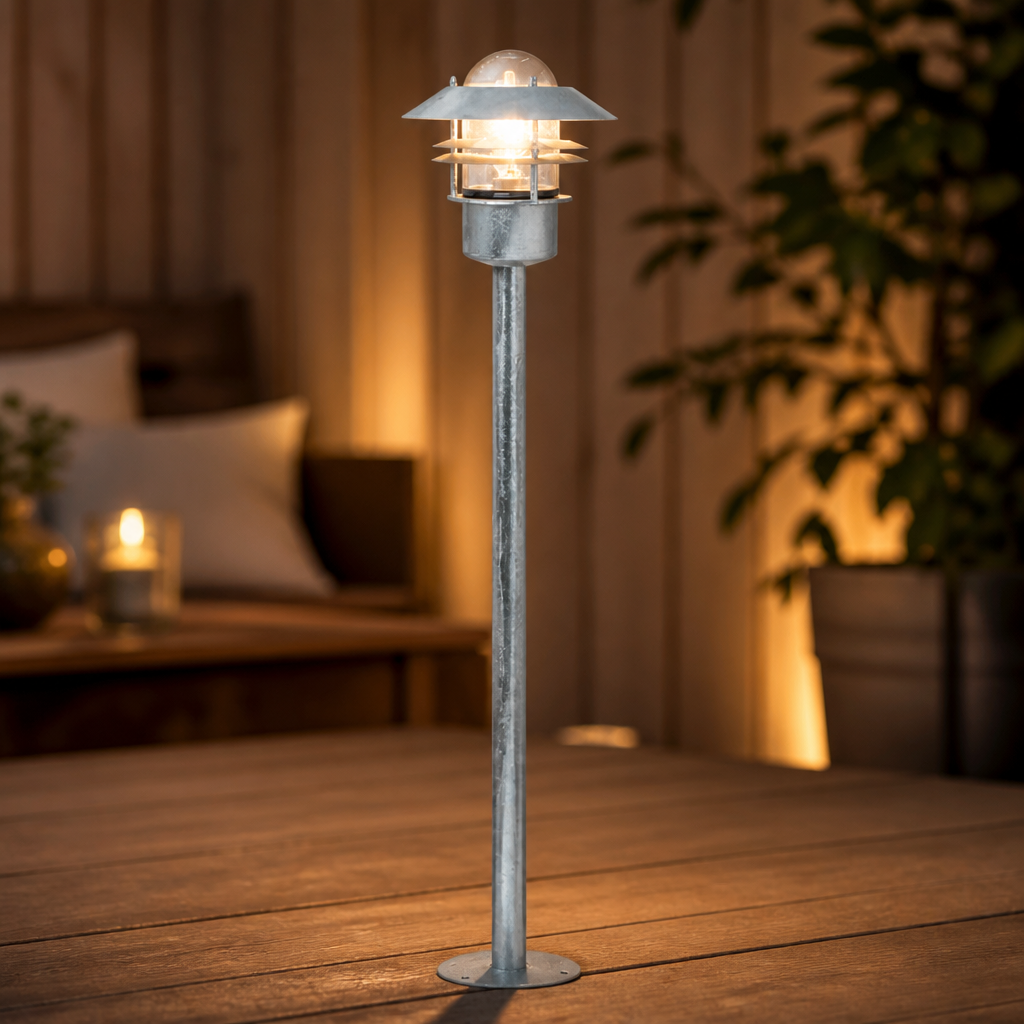 Outdoor Garden Light 920mm Galvanised Steel Fixture