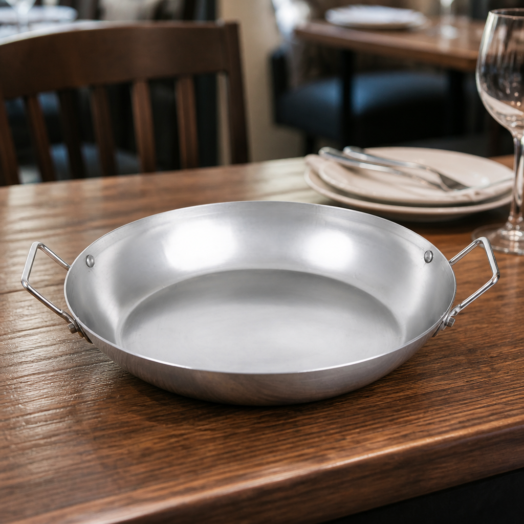 Commercial Carbon Steel Paella Pan 33cm 3.6Ltr Capacity