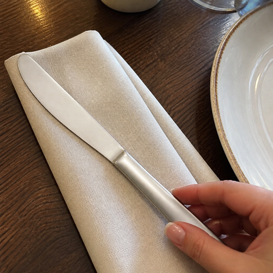 Set of 12 commercial dessert knives for catering use