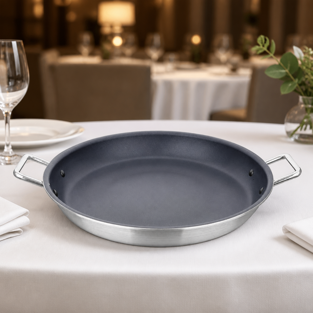 35cm Commercial Non-Stick Paella Pan with 4Ltr capacity