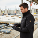 Professional Softshell Jacket with Adjustable Features and Fleece Lining for Comfort and Warmth