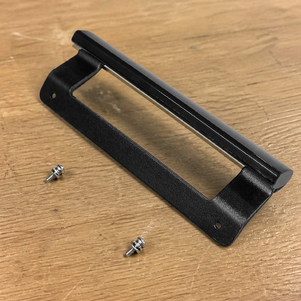 Replacement handle assembly for commercial undercounter fridges