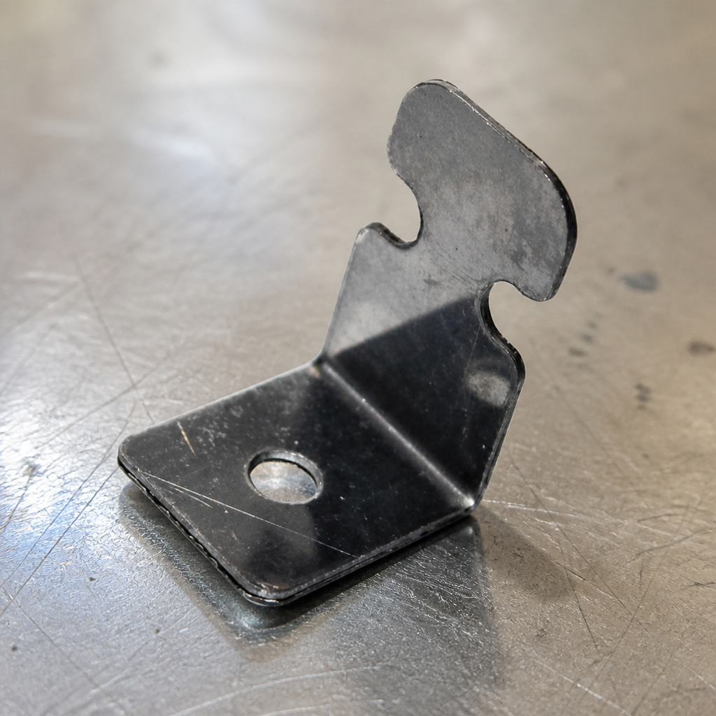 Commercial food warmer shelf clip replacement part