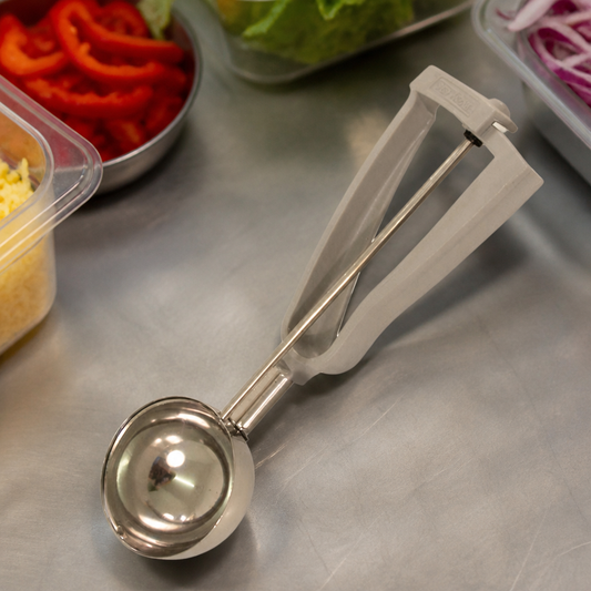 Commercial Portioner Scoop Size 8 for Consistent Food Serving