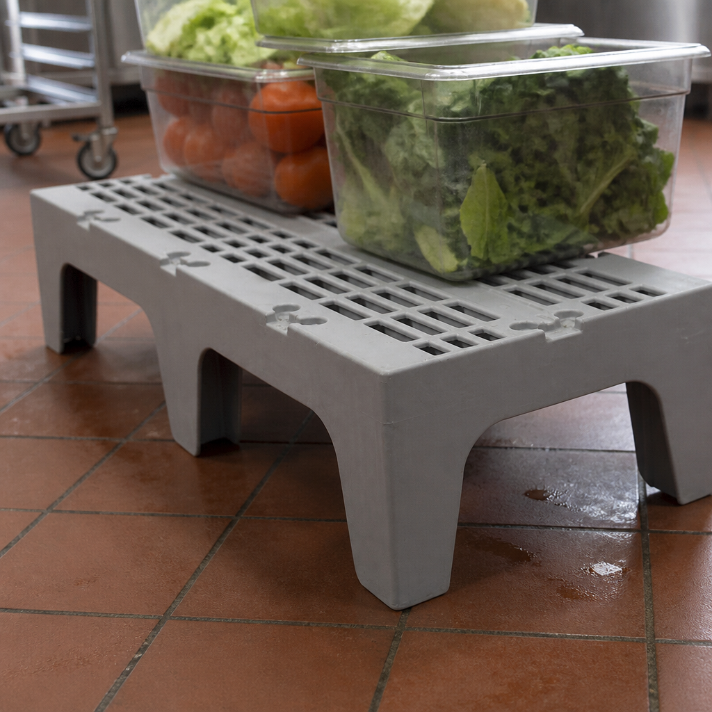 Commercial Dunnage Rack 300 x 533 x 1220mm for food storage