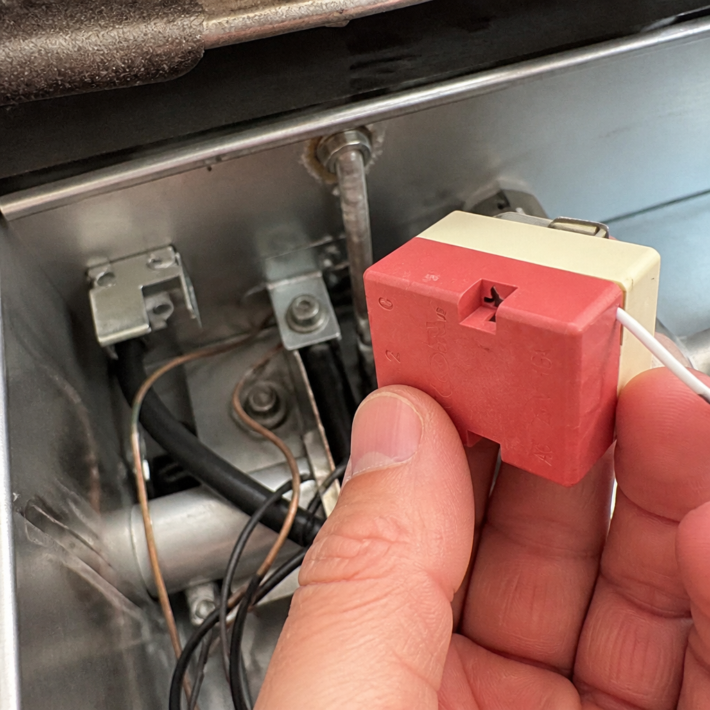 Commercial griddle temperature controller replacement part