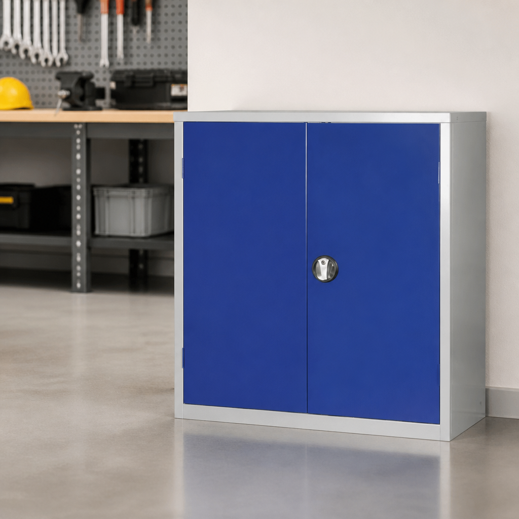 Commercial Lockable Cupboard with 3 Adjustable Shelves 1830mm