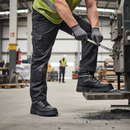 Premium Performance Safety Boot with Composite Toecap and Thermal Insulation, Sizes 39-47