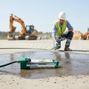 Premium Oscillating Sprinkler with Snap-On Hose Connector and 4 Spray Positions for Effective Coverage Up to 250sqm