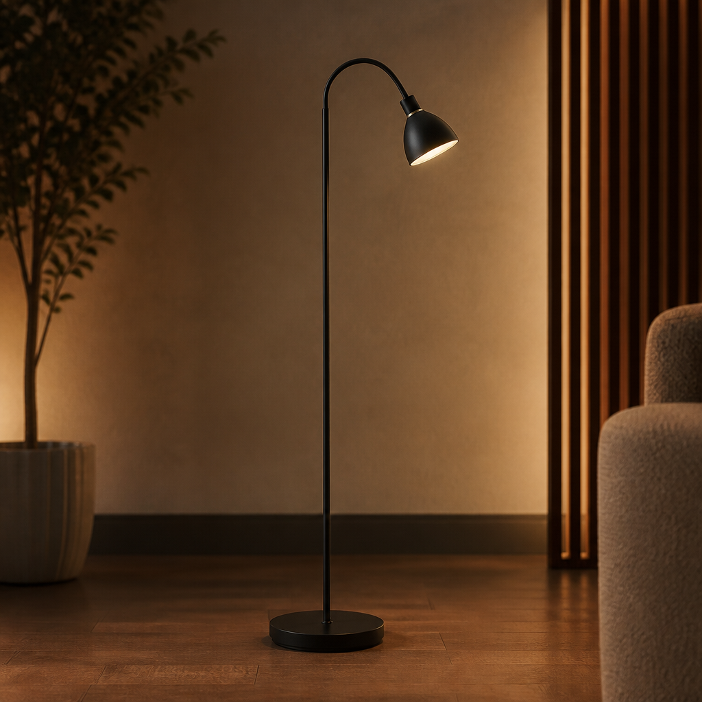 Commercial Floor Lamp 1535mm in Black