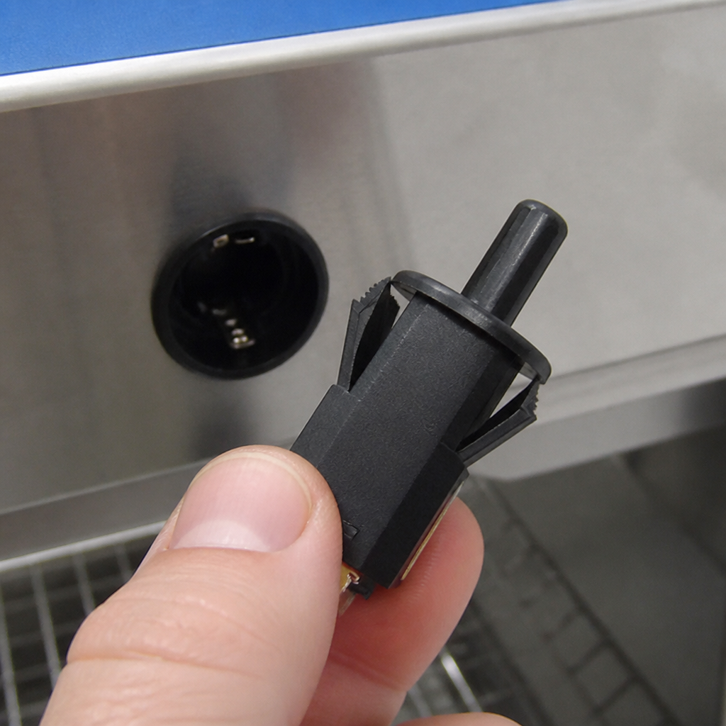 Commercial sterilising unit switch 18mm polyamide replacement