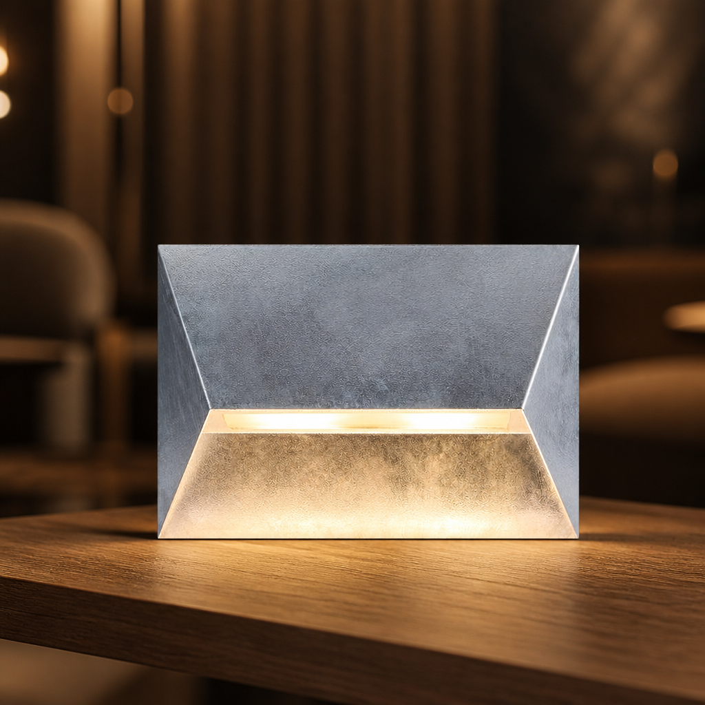 Commercial Outdoor Wall Light 190x270mm Galvanised