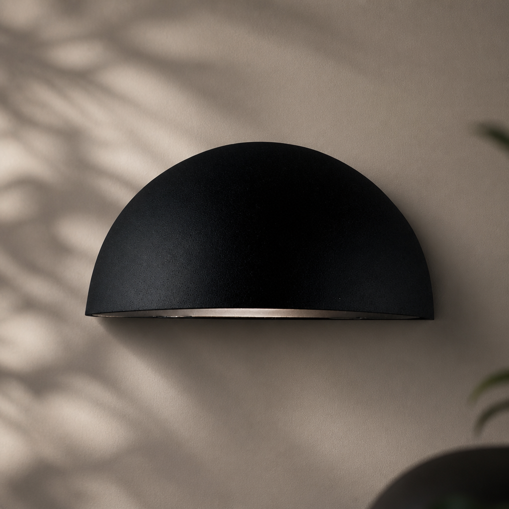 Outdoor Wall Light Rated Metal Fixture for Bulb