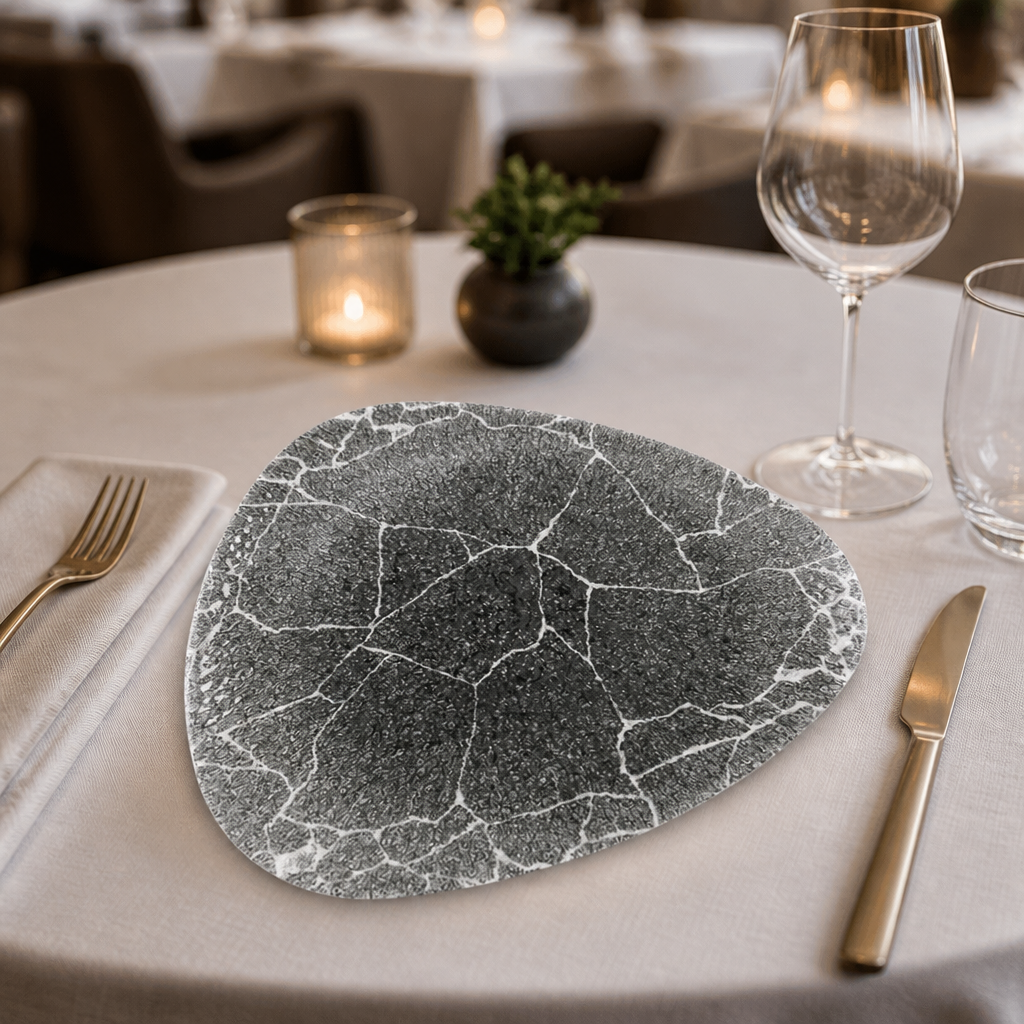 Commercial Kintsugi Triangle Plates 229mm - 12 Pack