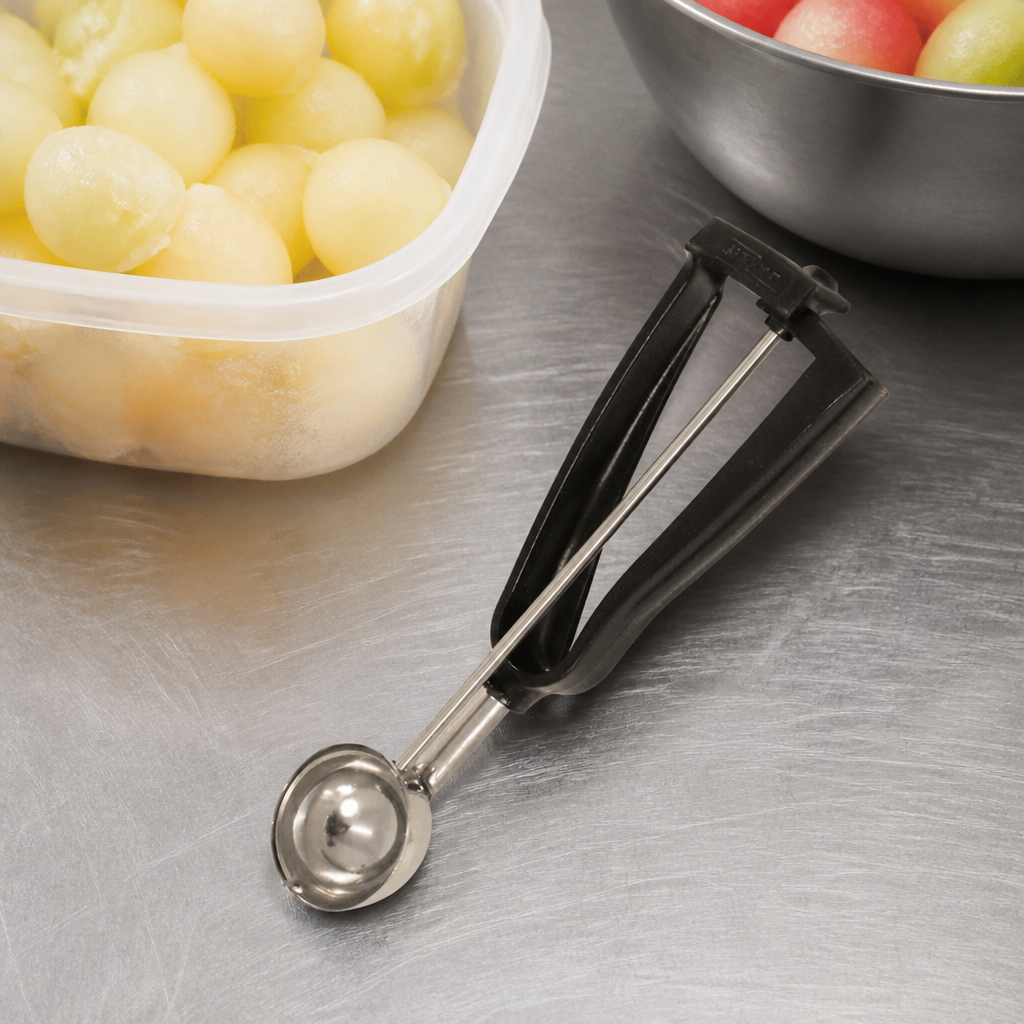 Commercial Litegrip Portioner Size 30 for frozen desserts