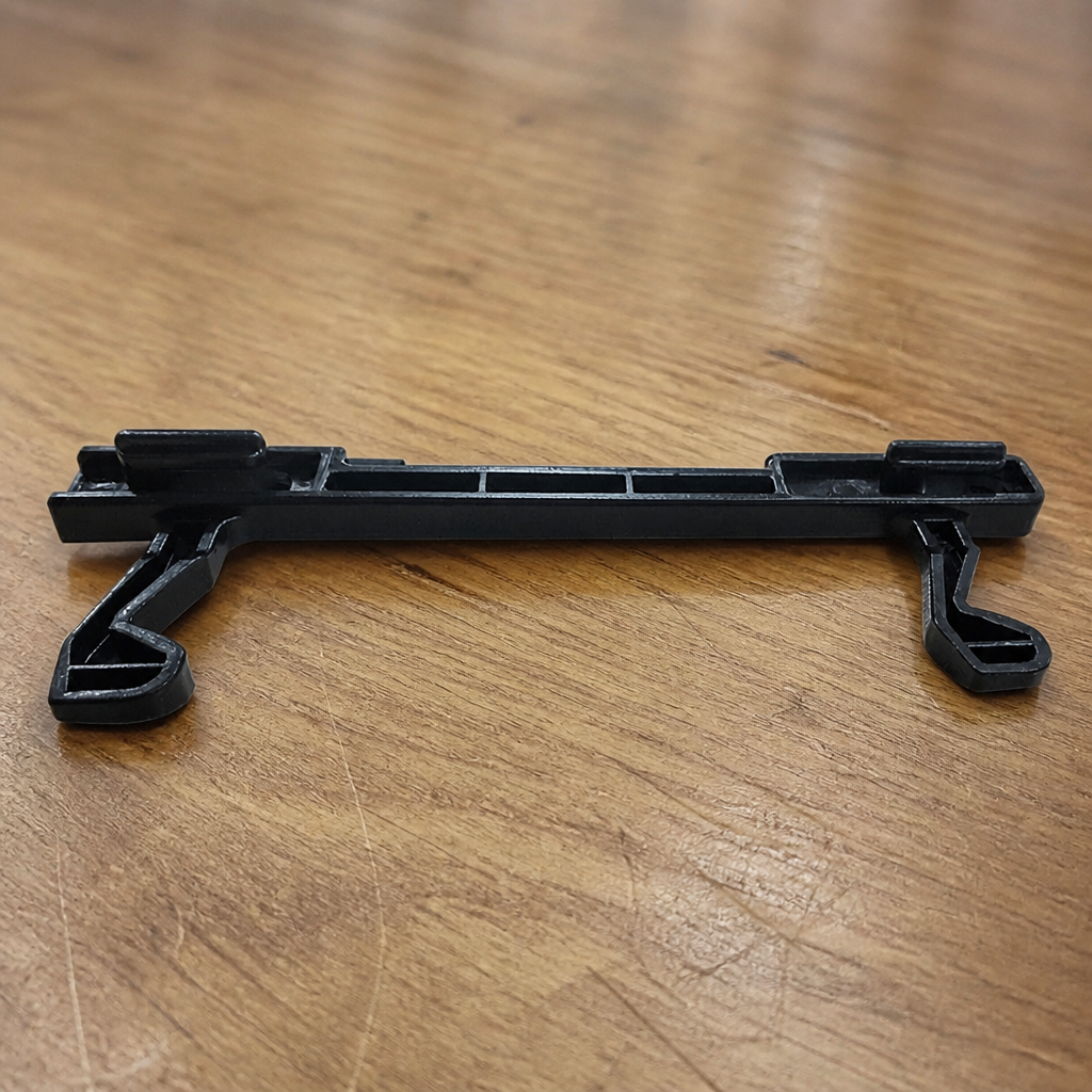 Commercial Microwave Latch 6.8mm Height Polyoxymethylene