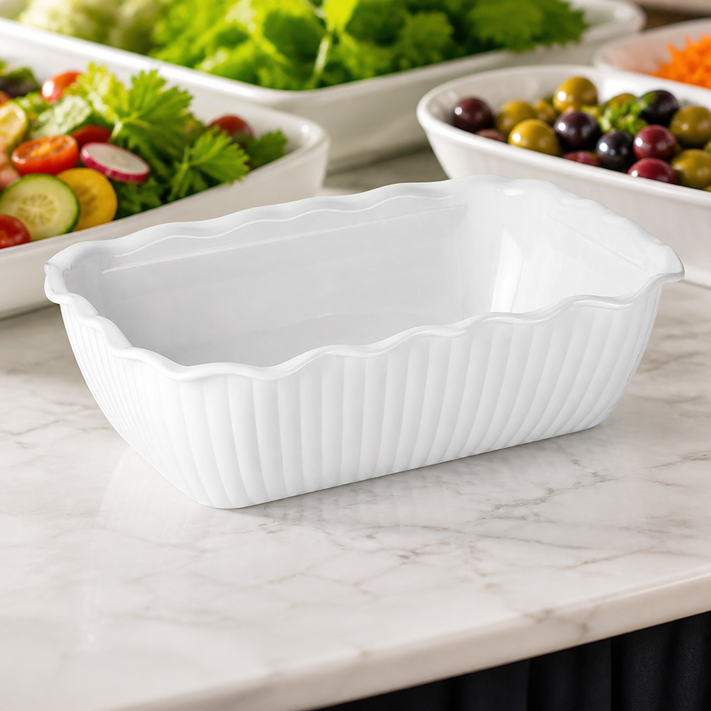 Medium 2L Commercial Salad Crock made of durable SAN plastic