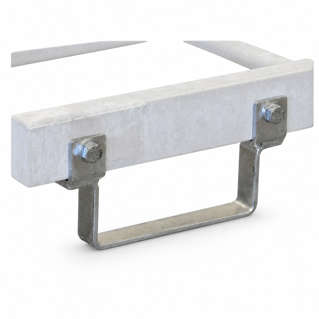 Insertion Brackets for Demountable Post Pallets